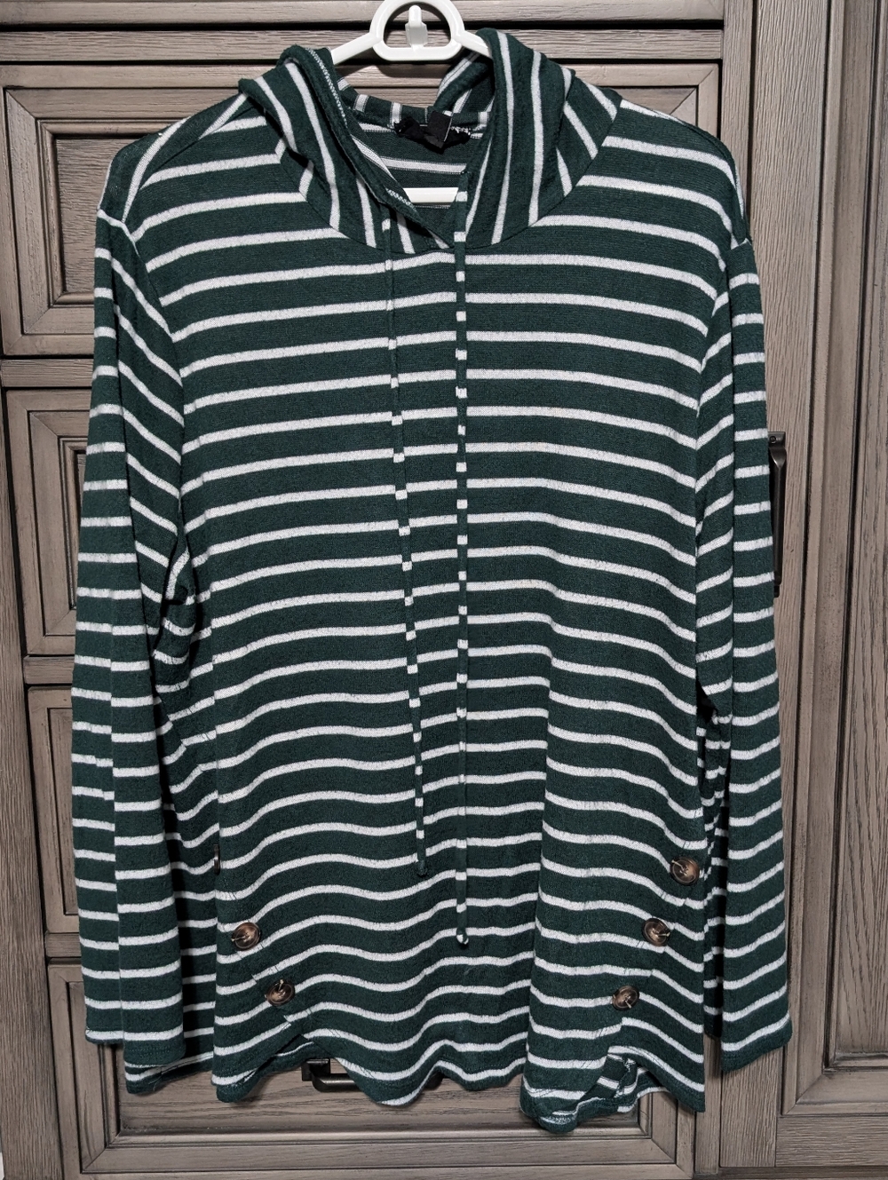Striped Hooded Pullover in Dark Green and White